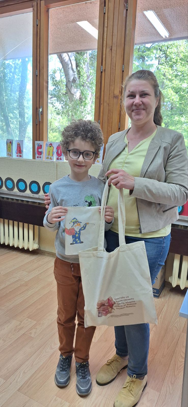 Ателие за книжни дрешки